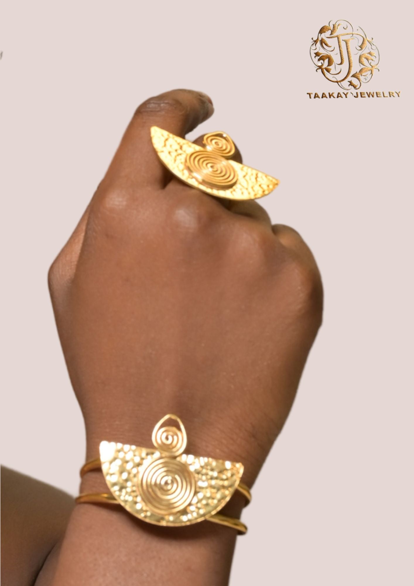 Bracelet bronze “Reine Kobi Serwaa”